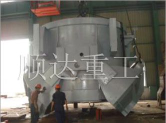        廢鋼(gang)料籃的制造 大(dà)件公司發運碼(ma)頭     廢鋼料籃調(diào)試 大件公司發(fa)運碼頭        料籃成(cheng)品待檢 廢鋼料(liao)籃在上海港待(dài)裝船