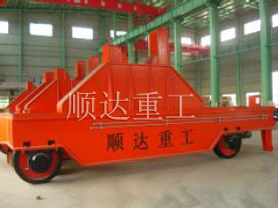 鋼(gāng)水罐車(chē)