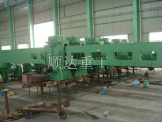 入爐、出(chū)爐、長坯、短坯推鋼(gang)機